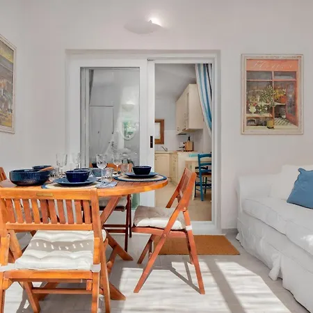 Banano Holiday home Murta Maria